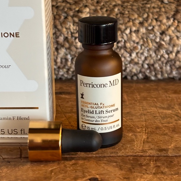 Perricone MD Eyelid Lift Serum - Brown and Gold - Picture 3 of 3